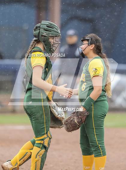 Thumbnail 1 in Hanford vs. Kingsburg (CIF CS D2 Final) photogallery.