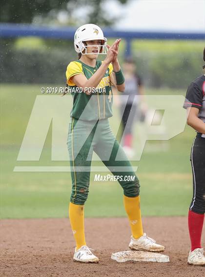 Thumbnail 1 in Hanford vs. Kingsburg (CIF CS D2 Final) photogallery.