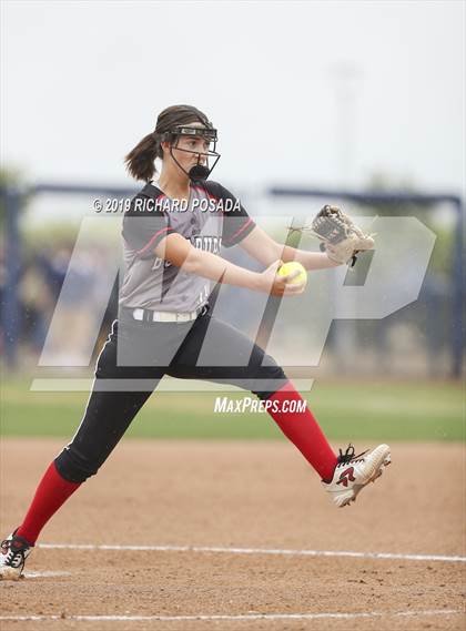 Thumbnail 2 in Hanford vs. Kingsburg (CIF CS D2 Final) photogallery.
