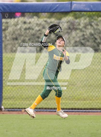 Thumbnail 1 in Hanford vs. Kingsburg (CIF CS D2 Final) photogallery.