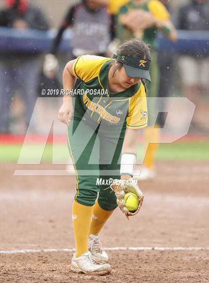 Thumbnail 1 in Hanford vs. Kingsburg (CIF CS D2 Final) photogallery.