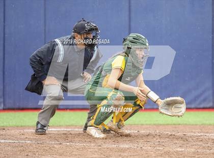 Thumbnail 1 in Hanford vs. Kingsburg (CIF CS D2 Final) photogallery.