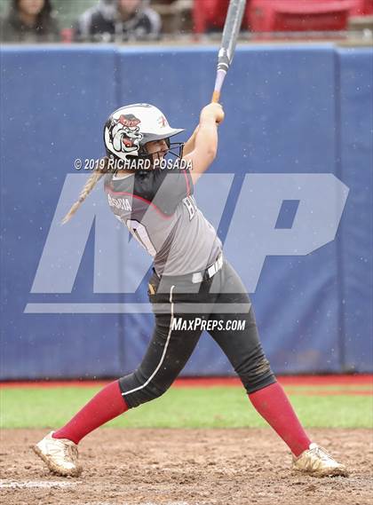 Thumbnail 2 in Hanford vs. Kingsburg (CIF CS D2 Final) photogallery.