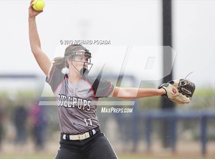 Thumbnail 1 in Hanford vs. Kingsburg (CIF CS D2 Final) photogallery.