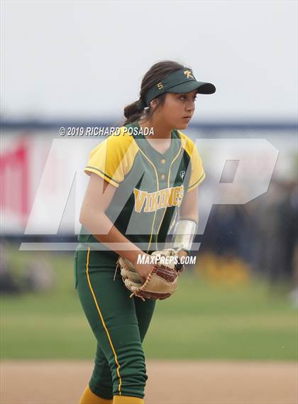 Thumbnail 1 in Hanford vs. Kingsburg (CIF CS D2 Final) photogallery.