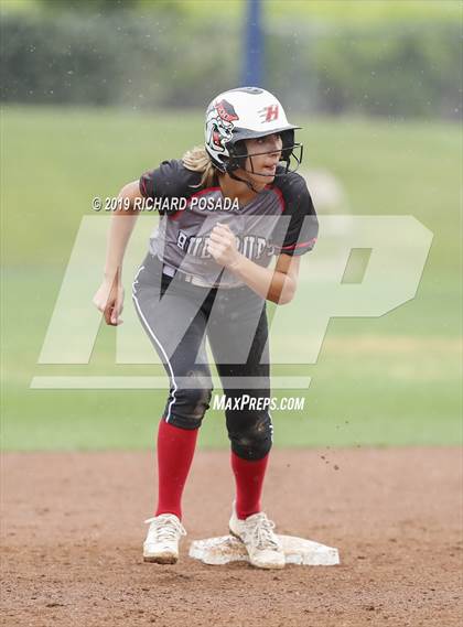 Thumbnail 2 in Hanford vs. Kingsburg (CIF CS D2 Final) photogallery.