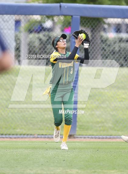 Thumbnail 3 in Hanford vs. Kingsburg (CIF CS D2 Final) photogallery.