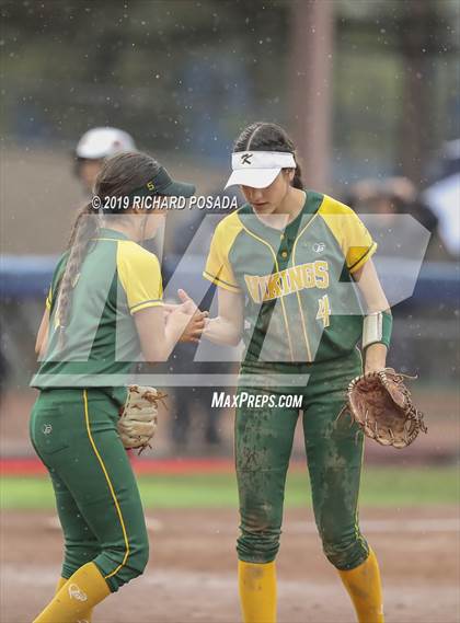 Thumbnail 3 in Hanford vs. Kingsburg (CIF CS D2 Final) photogallery.