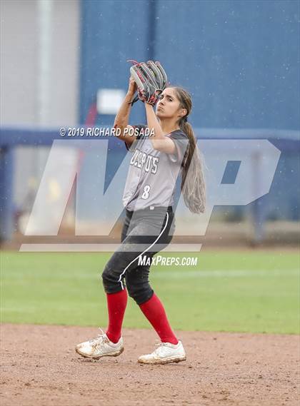 Thumbnail 3 in Hanford vs. Kingsburg (CIF CS D2 Final) photogallery.