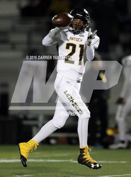 Thumbnail 1 in Monte Vista vs. Antioch (CIF NCS Division 1 Final) photogallery.