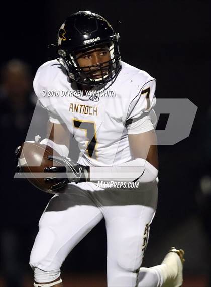Thumbnail 2 in Monte Vista vs. Antioch (CIF NCS Division 1 Final) photogallery.