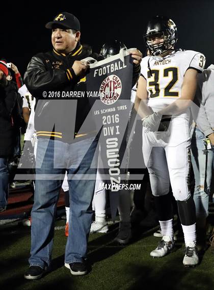 Thumbnail 3 in Monte Vista vs. Antioch (CIF NCS Division 1 Final) photogallery.