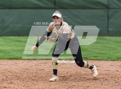 Thumbnail 1 in Noblesville vs Castle (Carmel Invite) photogallery.
