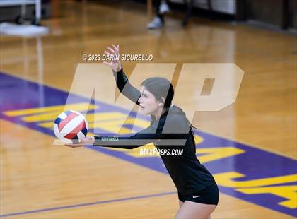 Thumbnail 2 in Benjamin Franklin vs Show Low (AIA 3A Round 1 Playoff) photogallery.