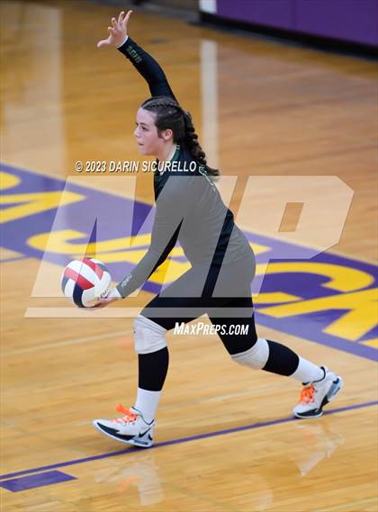 Thumbnail 3 in Benjamin Franklin vs Show Low (AIA 3A Round 1 Playoff) photogallery.