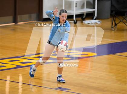 Thumbnail 2 in Benjamin Franklin vs Show Low (AIA 3A Round 1 Playoff) photogallery.
