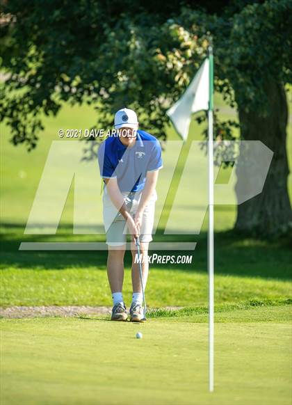 Thumbnail 1 in Marshwood @ Kennebunk photogallery.