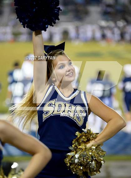 Thumbnail 3 in Knoxville Catholic Soddy Daisy photogallery.