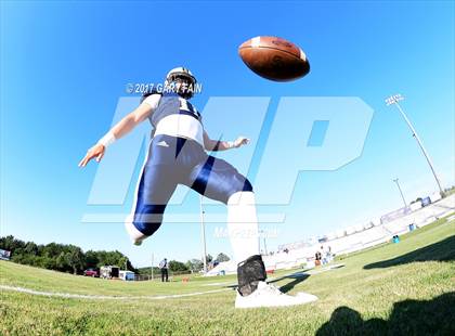 Thumbnail 3 in Knoxville Catholic Soddy Daisy photogallery.