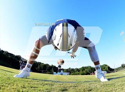 Thumbnail 3 in Knoxville Catholic Soddy Daisy photogallery.