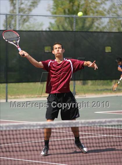 Thumbnail 1 in Chattahoochee vs Alpharetta (5A Round 1 Playoffs) photogallery.