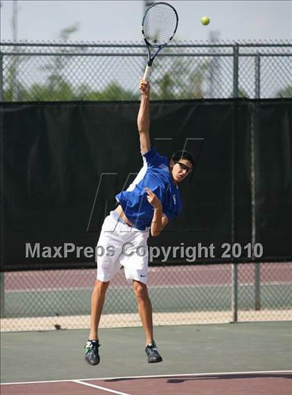 Thumbnail 2 in Chattahoochee vs Alpharetta (5A Round 1 Playoffs) photogallery.
