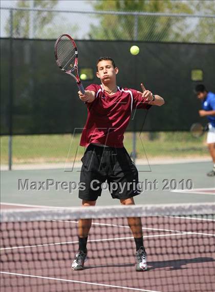 Thumbnail 3 in Chattahoochee vs Alpharetta (5A Round 1 Playoffs) photogallery.