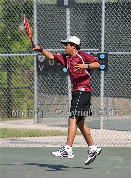 Thumbnail 2 in Chattahoochee vs Alpharetta (5A Round 1 Playoffs) photogallery.