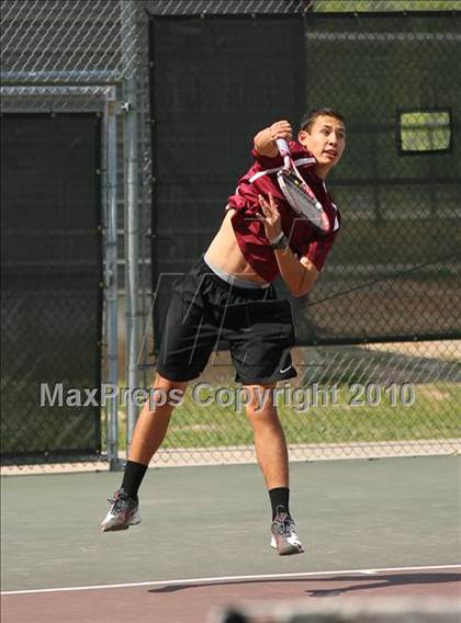 Thumbnail 3 in Chattahoochee vs Alpharetta (5A Round 1 Playoffs) photogallery.