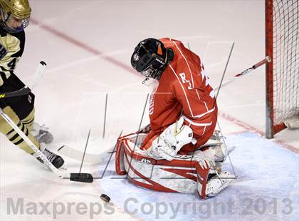 Thumbnail 3 in Regis Jesuit vs. Monarch (CHSAA Semifinal) photogallery.