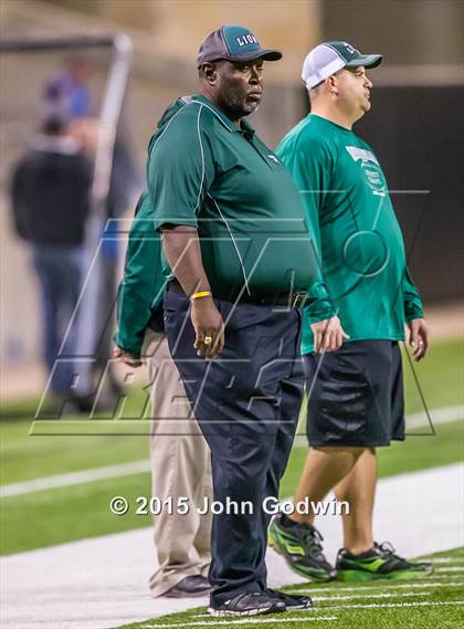 Thumbnail 1 in East Bernard vs. Franklin (UIL 3A Division 2 Semifinal) photogallery.