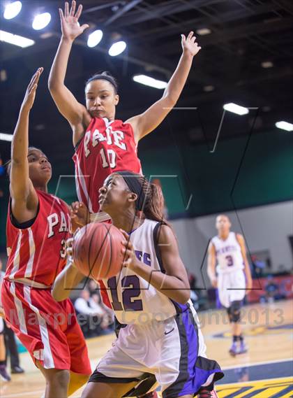 Thumbnail 3 in Page vs Porter Ridge (NCHSAA 4A Western Regional Final) photogallery.