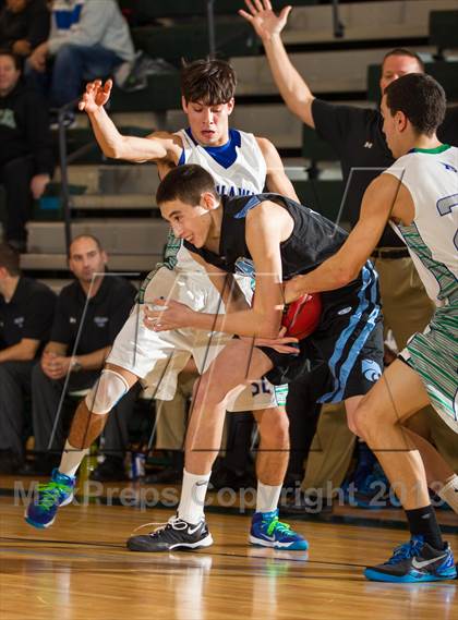 Thumbnail 1 in Centreville vs South Lakes (Wakefield Holiday Tournament) photogallery.