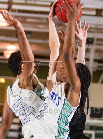 Thumbnail 2 in Centreville vs South Lakes (Wakefield Holiday Tournament) photogallery.