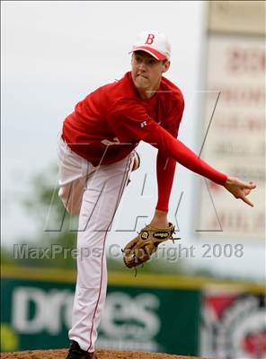 Thumbnail 2 in Beechwood vs. Boone County (KHSAA Region 9 Playoffs) photogallery.