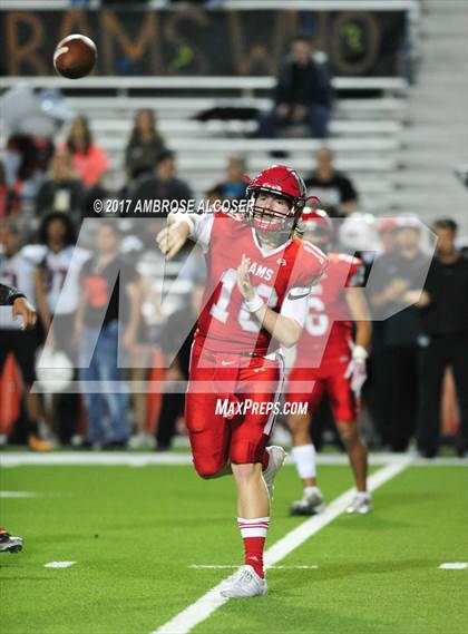 Thumbnail 2 in Texas City @ Waltrip (UIL 5A Bi-District Playoff) photogallery.