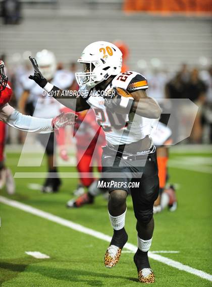 Thumbnail 1 in Texas City @ Waltrip (UIL 5A Bi-District Playoff) photogallery.