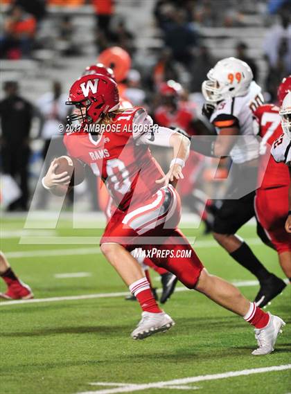 Thumbnail 1 in Texas City @ Waltrip (UIL 5A Bi-District Playoff) photogallery.