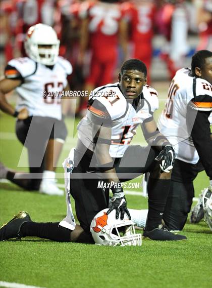 Thumbnail 3 in Texas City @ Waltrip (UIL 5A Bi-District Playoff) photogallery.