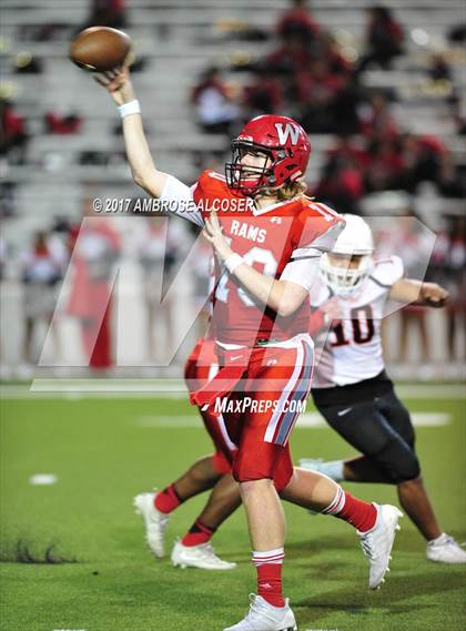 Thumbnail 3 in Texas City @ Waltrip (UIL 5A Bi-District Playoff) photogallery.