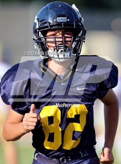 Thumbnail 2 in Clovis East @ Arroyo Grande photogallery.