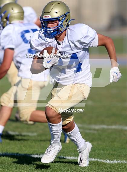 Thumbnail 2 in Clovis East @ Arroyo Grande photogallery.