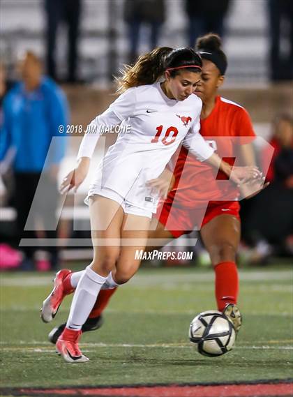 Thumbnail 2 in Carondelet @ Monte Vista (CIF NorCal Regional D1 Semifinal) photogallery.