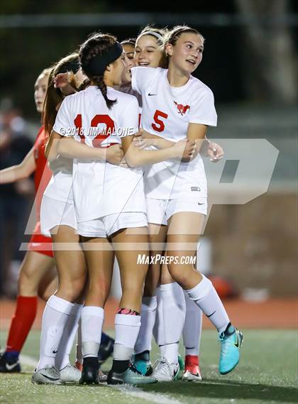Thumbnail 3 in Carondelet @ Monte Vista (CIF NorCal Regional D1 Semifinal) photogallery.