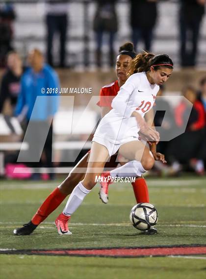 Thumbnail 3 in Carondelet @ Monte Vista (CIF NorCal Regional D1 Semifinal) photogallery.