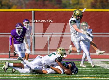 Thumbnail 3 in Casa Grande @ Petaluma photogallery.
