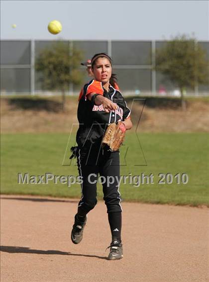 Thumbnail 1 in Roseville @ Granite Bay photogallery.