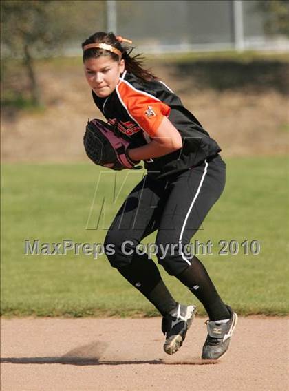 Thumbnail 2 in Roseville @ Granite Bay photogallery.
