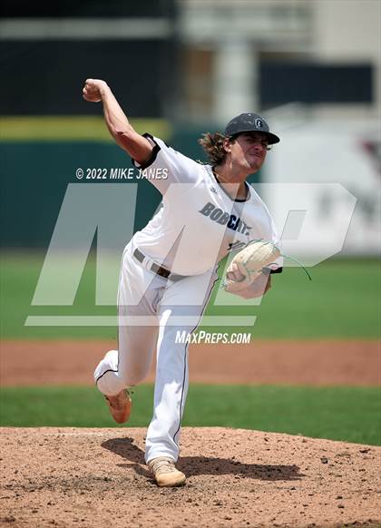 Thumbnail 2 in 43rd Annual FACA South All-Stars vs West All-Stars photogallery.