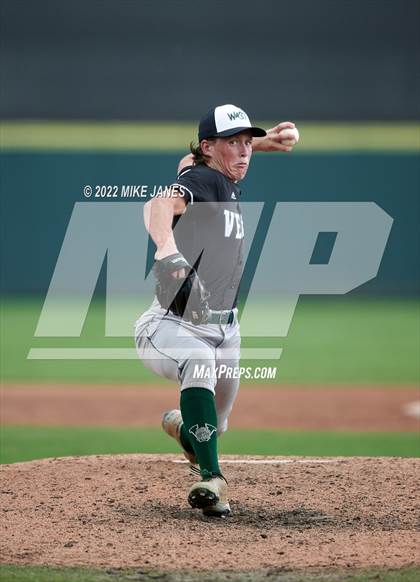 Thumbnail 3 in 43rd Annual FACA South All-Stars vs West All-Stars photogallery.